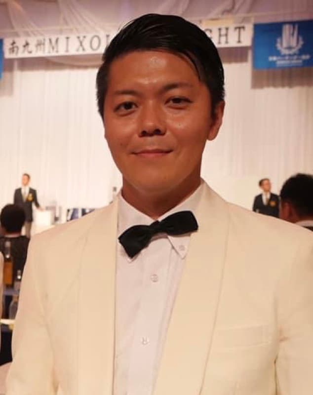 福留 優二